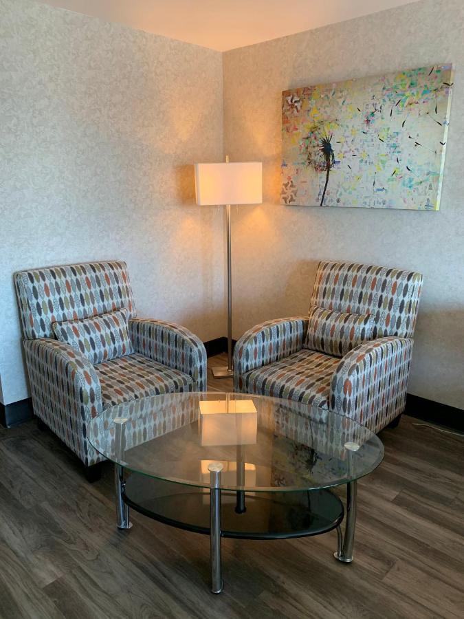 The Lonsdale Quay Hotel North Vancouver Extérieur photo