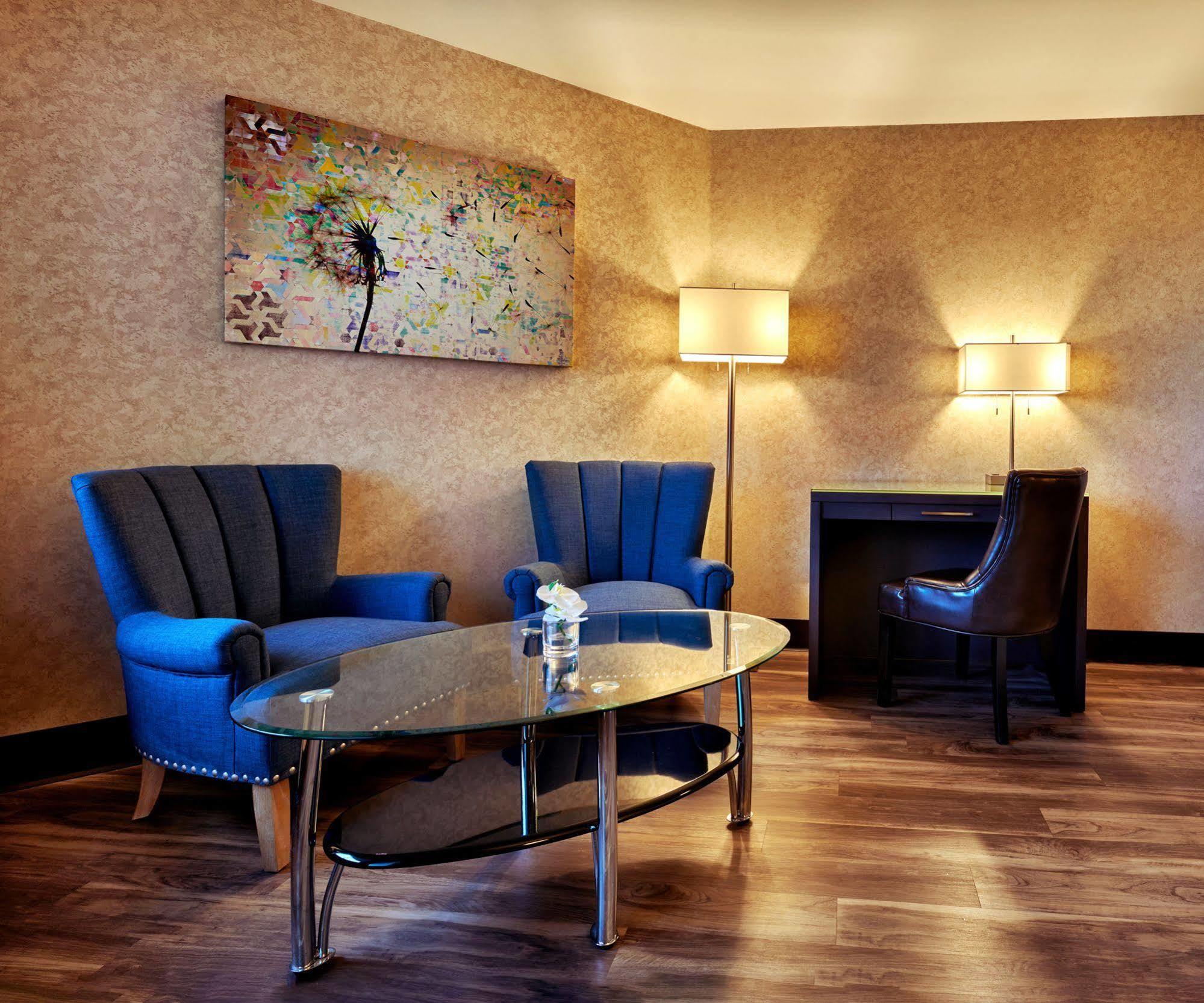 The Lonsdale Quay Hotel North Vancouver Extérieur photo