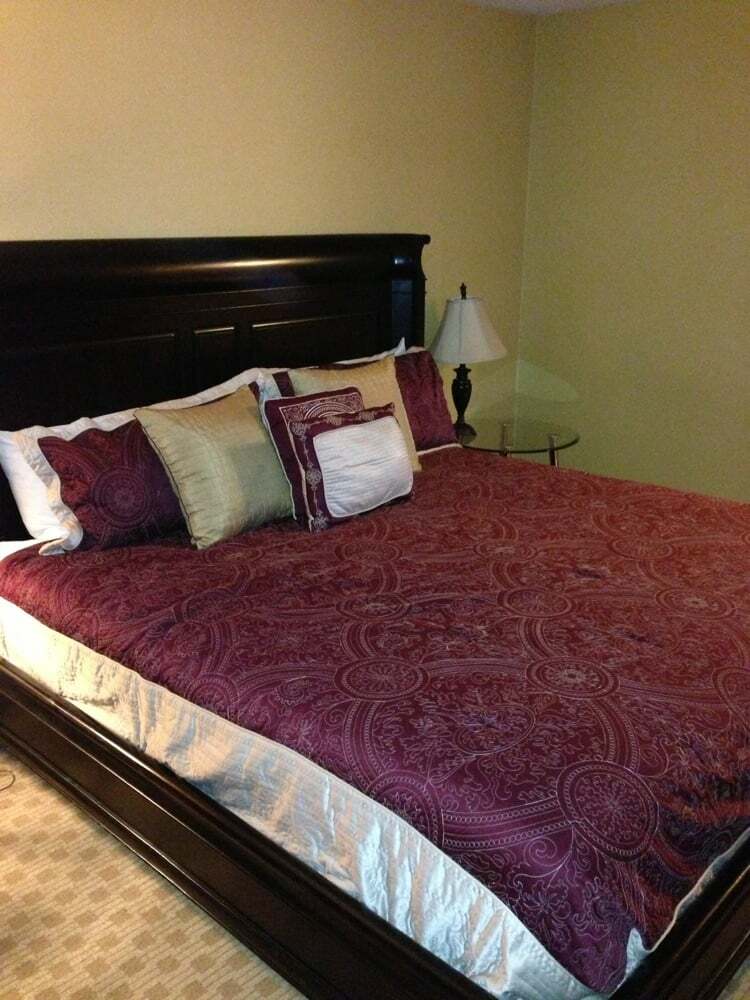 The Lonsdale Quay Hotel North Vancouver Extérieur photo